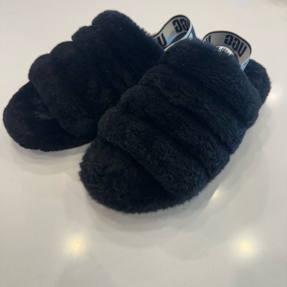 UGG Black Fluff Yeah Slippers - Picture 4 of 5